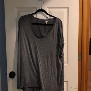 Grey Tee shirt